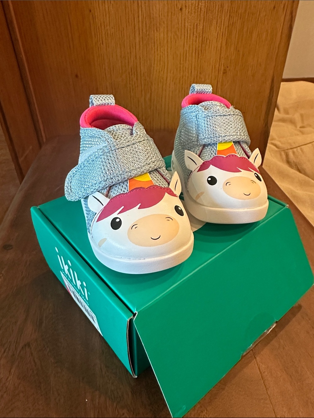 Unicorn Toddler Sneakers in Light Blue and Pink – Soft Hook-and-Loop Closure